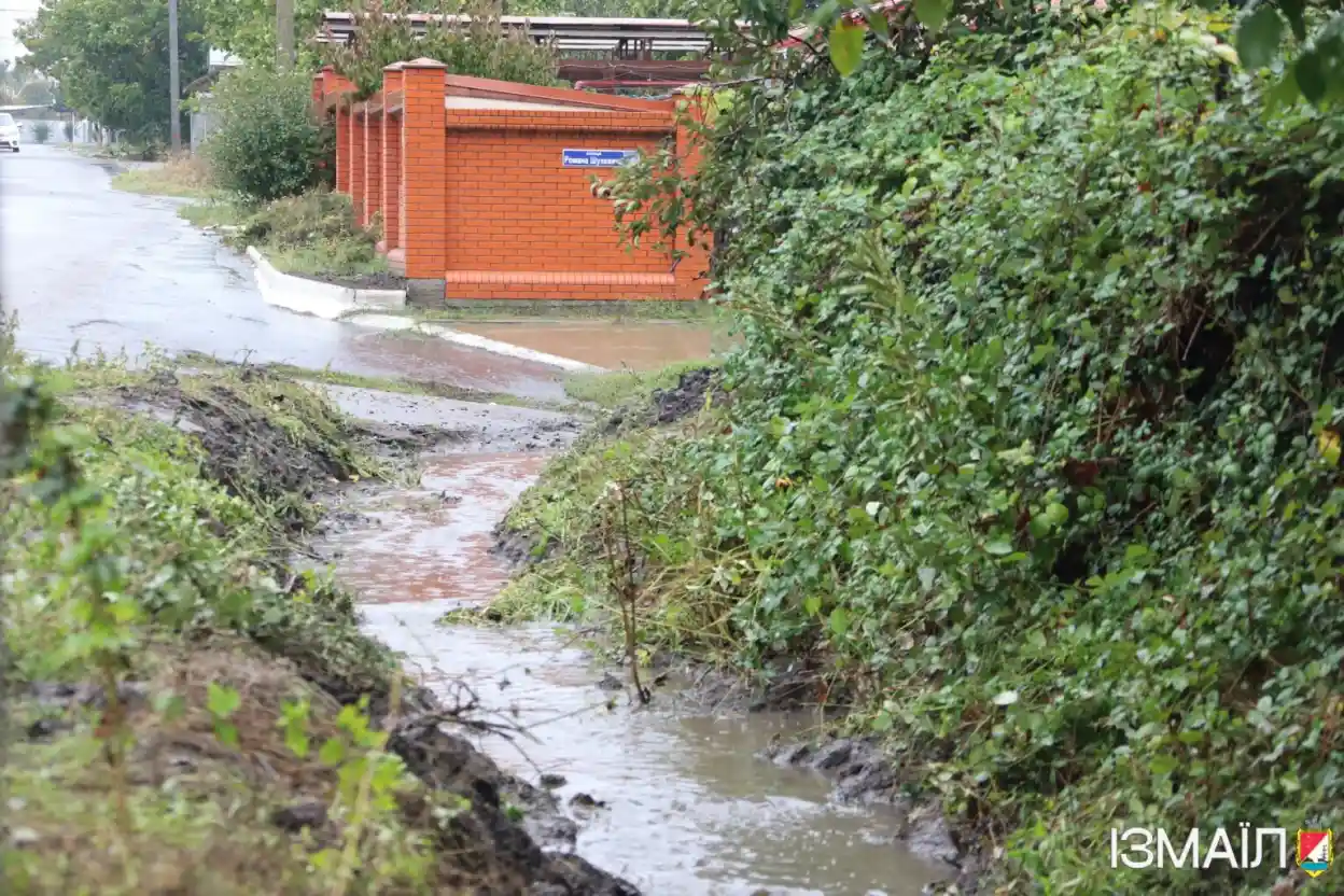 В Ізмаїльському районі за два дні випала півтора місячна норма дощів: циклон змістився у бік Чорного моря
