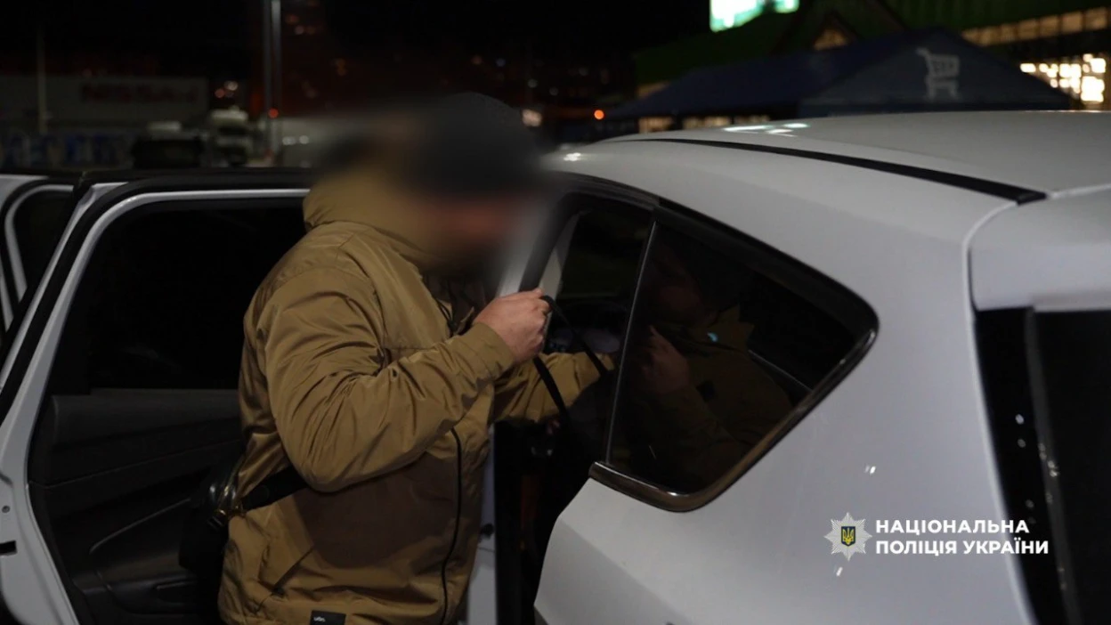 На Одещині начальника ТЦК затримали під час отримання хабаря у 2 тисячі доларів