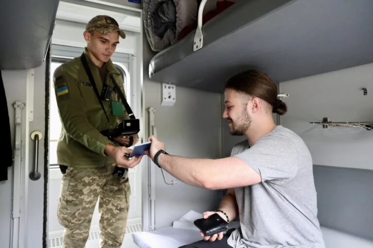 «Київ–Бухарест»: новий міжнародний потяг вирушив у свій перший рейс