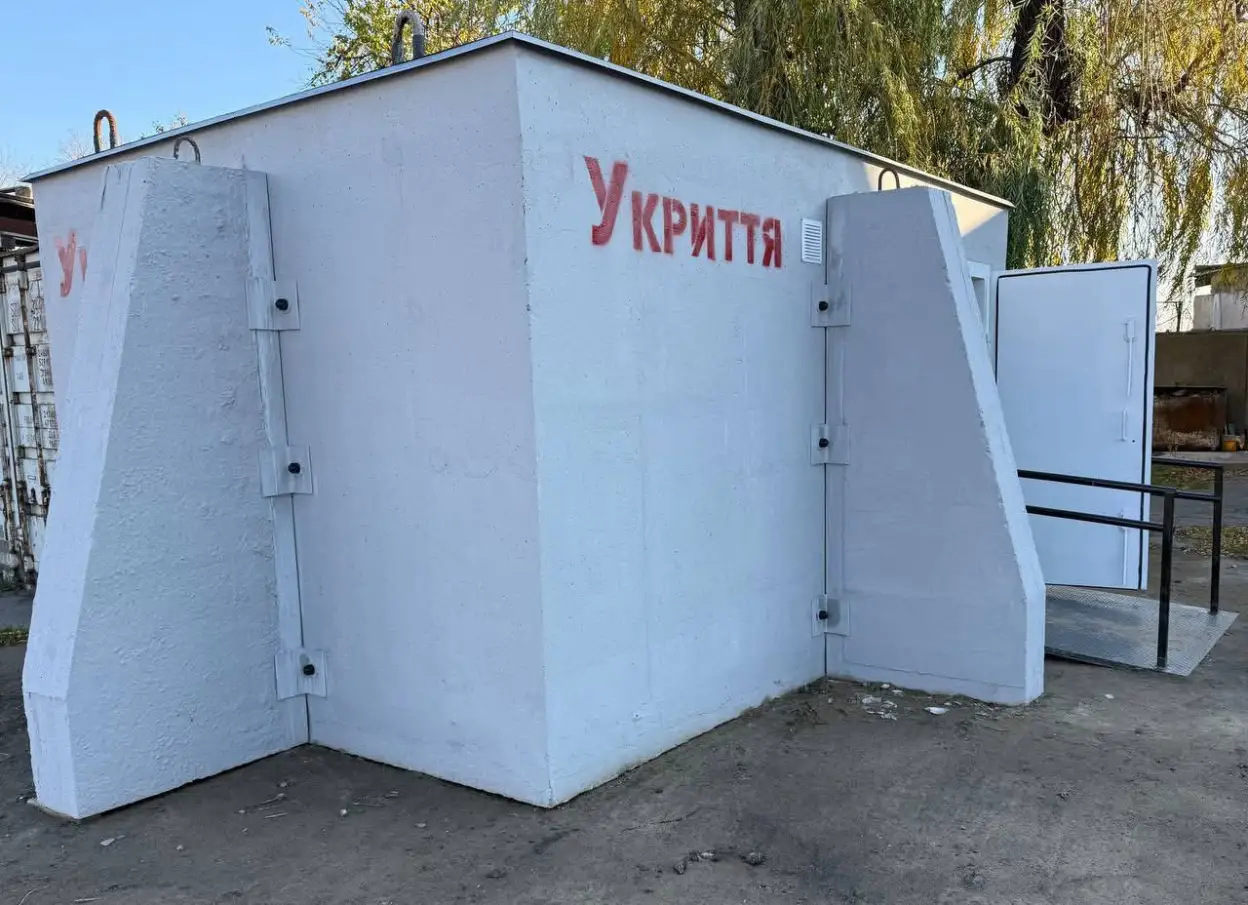 В Ізмаїльському морпорту встановили модульні укриття для швидкого захисту працівників