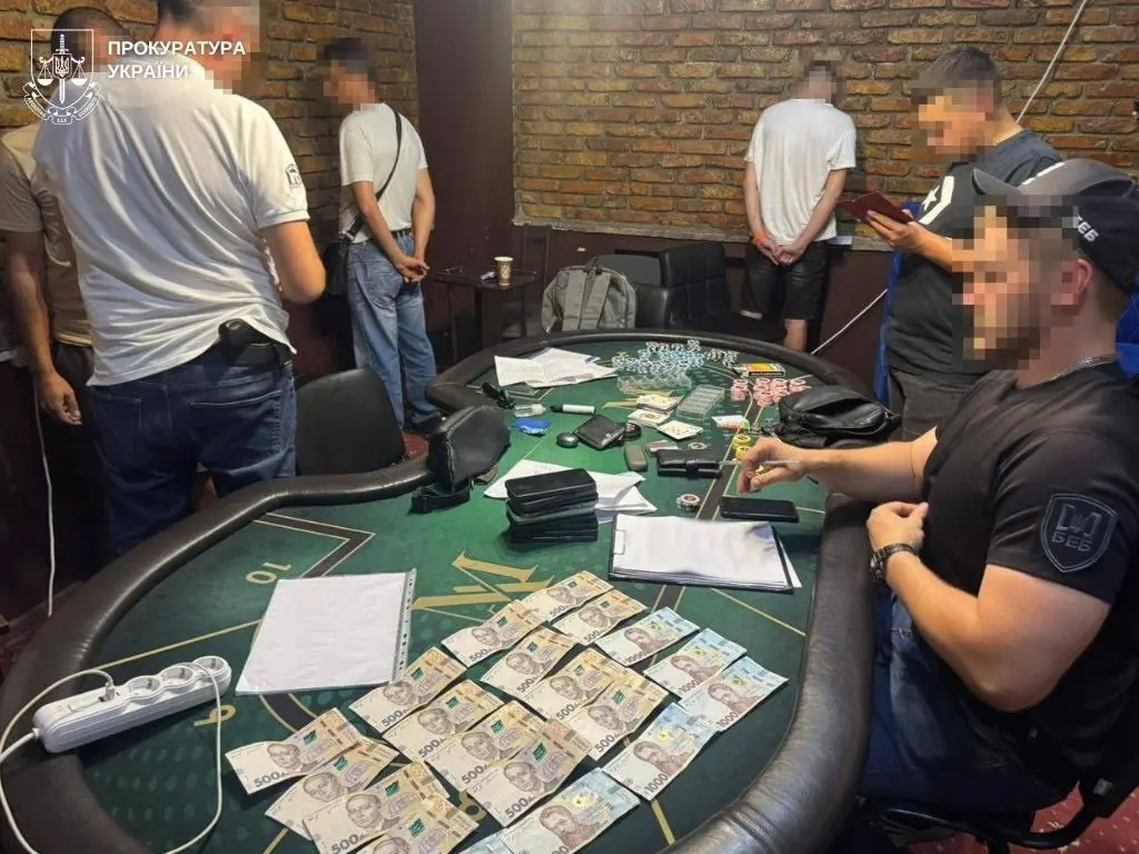 31-річного ізмаїльця судитимуть за поширення злочинного впливу та організацію підпільного покерного клубу