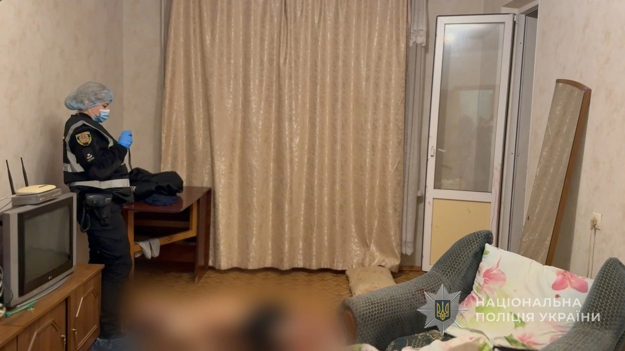 В Одесі під час побутової сварки 64-річний чоловік смертельно поранив свого сина