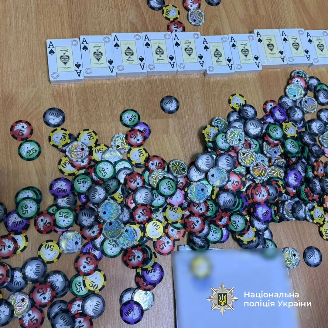 Двоє братів на Одещині організували тіньове онлайн-казино: правоохоронці припинили роботу схеми