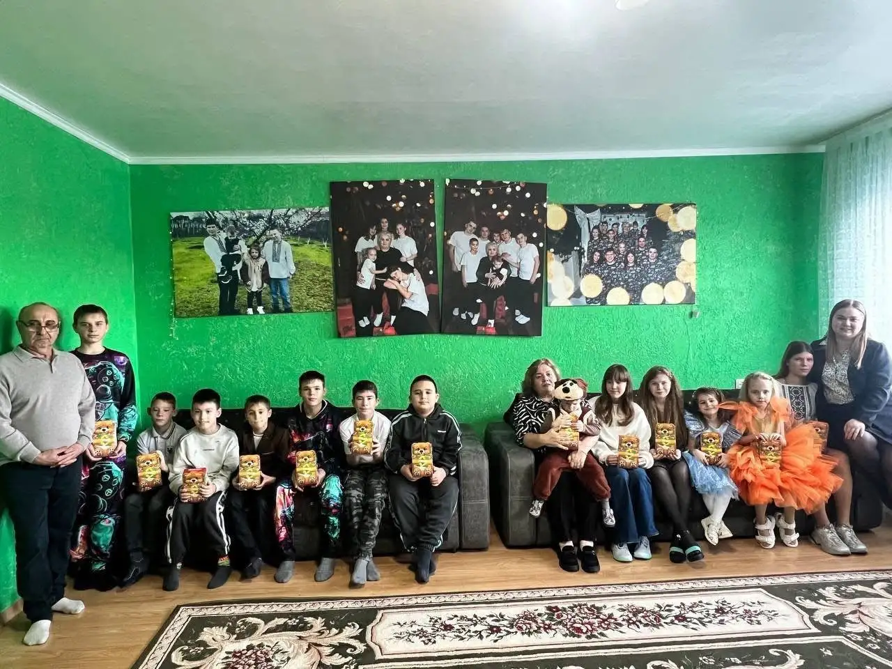 Новий дім перед Новим роком: в Арцизькій громаді оселилися дві прийомні родини