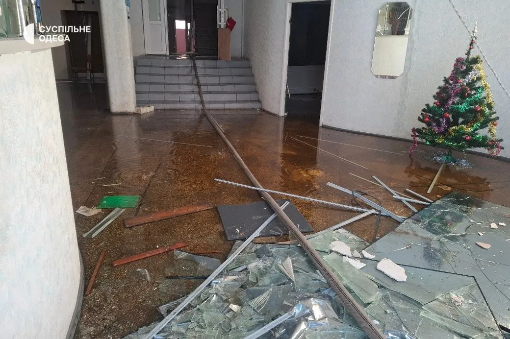 Нічна атака на Одесу: дрони РФ залишили місто в руїнах