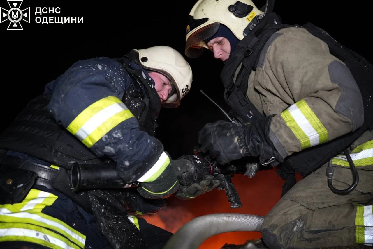 Нічна атака на Одещину: ворог вдарив по енергетичній інфраструктурі, жертв немає