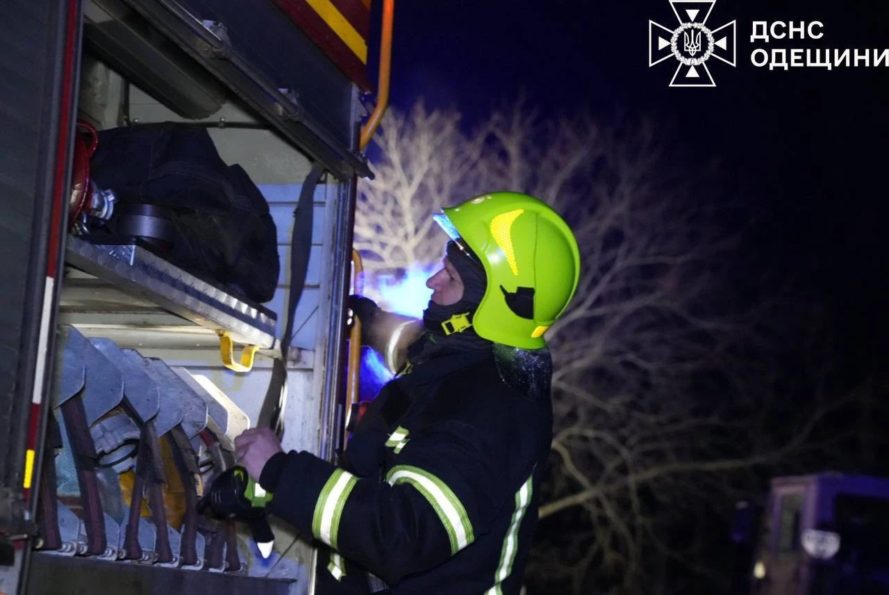 Нічна атака на Одещину: ворог вдарив по енергетичній інфраструктурі, жертв немає