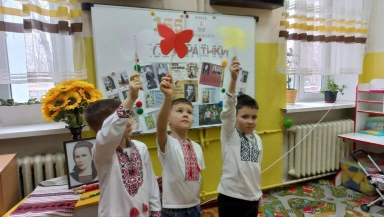 Енергетики за добу відновили електрику для десятків тисяч домівок на Одещині