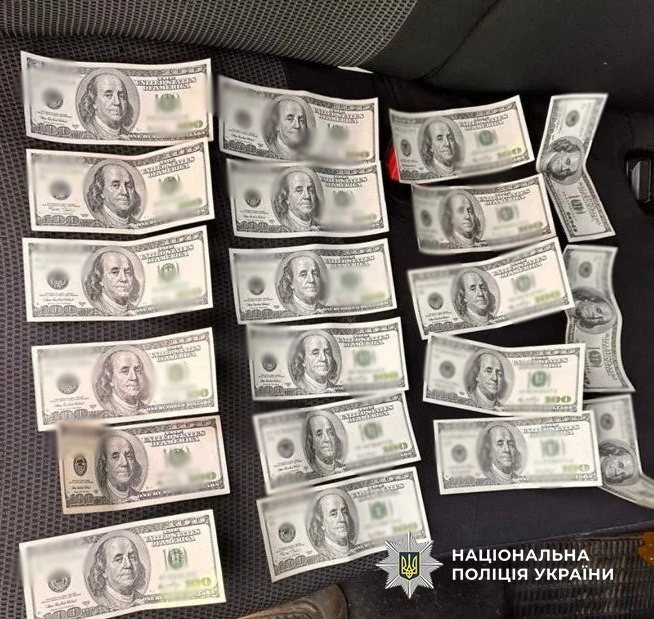 Спроба підкупу прикордонника на Одещині: чоловіка затримали під час передачі грошей