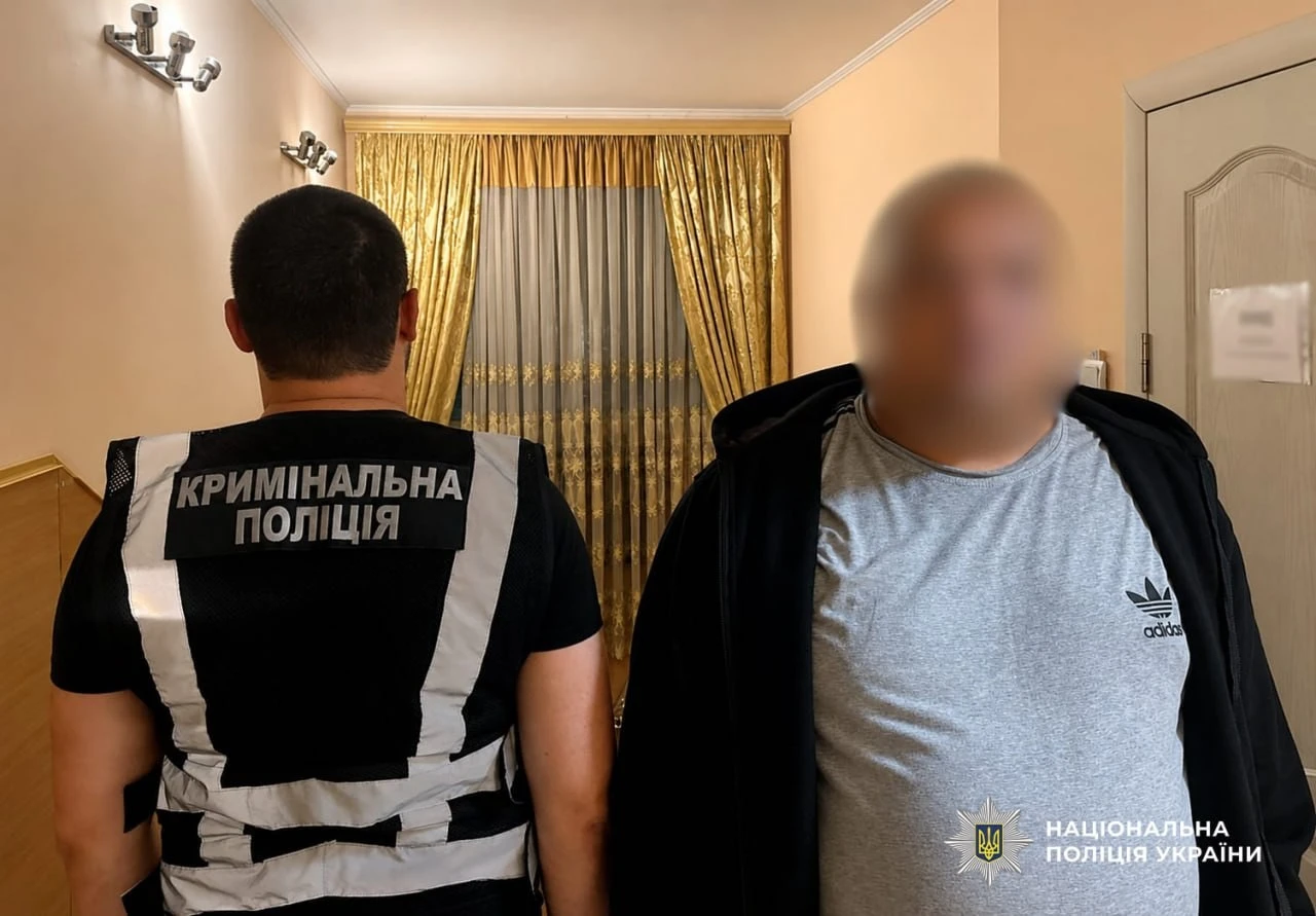 Смертельна бійка біля крамниці в Лиманській громаді: двох чоловіків арештували